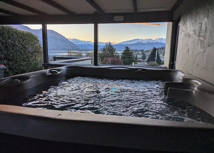 Hot Tub Time Machine! Wanaka
